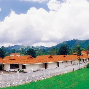 https://silver-crest.kerala-hotels.net